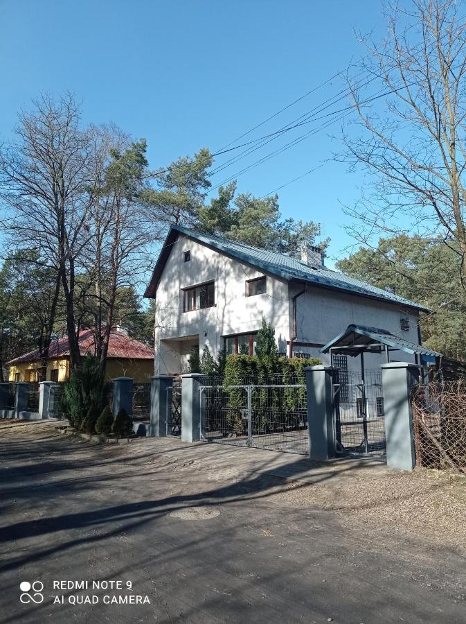 Swierkowa 26 Taniespanie Legionowo Luaran gambar
